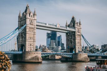 London bridge see through