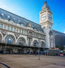 Lyon Station